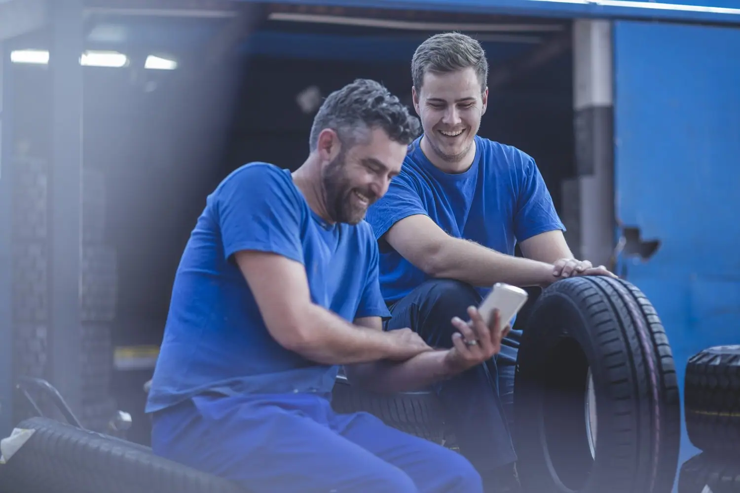 Mobilny serwis opon - jak zorganizować usługę wyjazdową do klienta